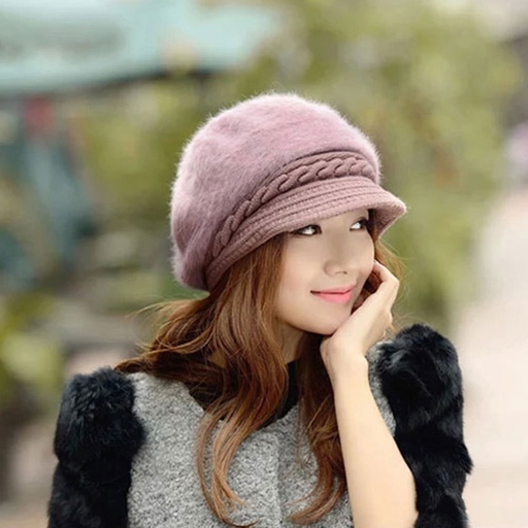 Women Girls Fluffy Wool Beret Hat - Picture 3 of 3